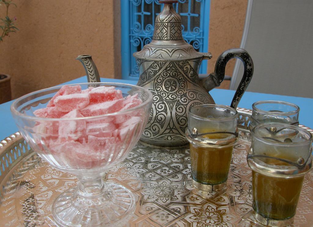 Kasbah Iswan Bed & Breakfast Kelaat-M'Gouna Eksteriør bilde